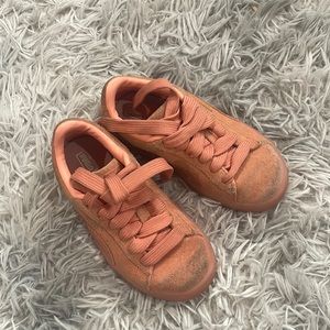 Kids Pink Suede Puma Sneakers